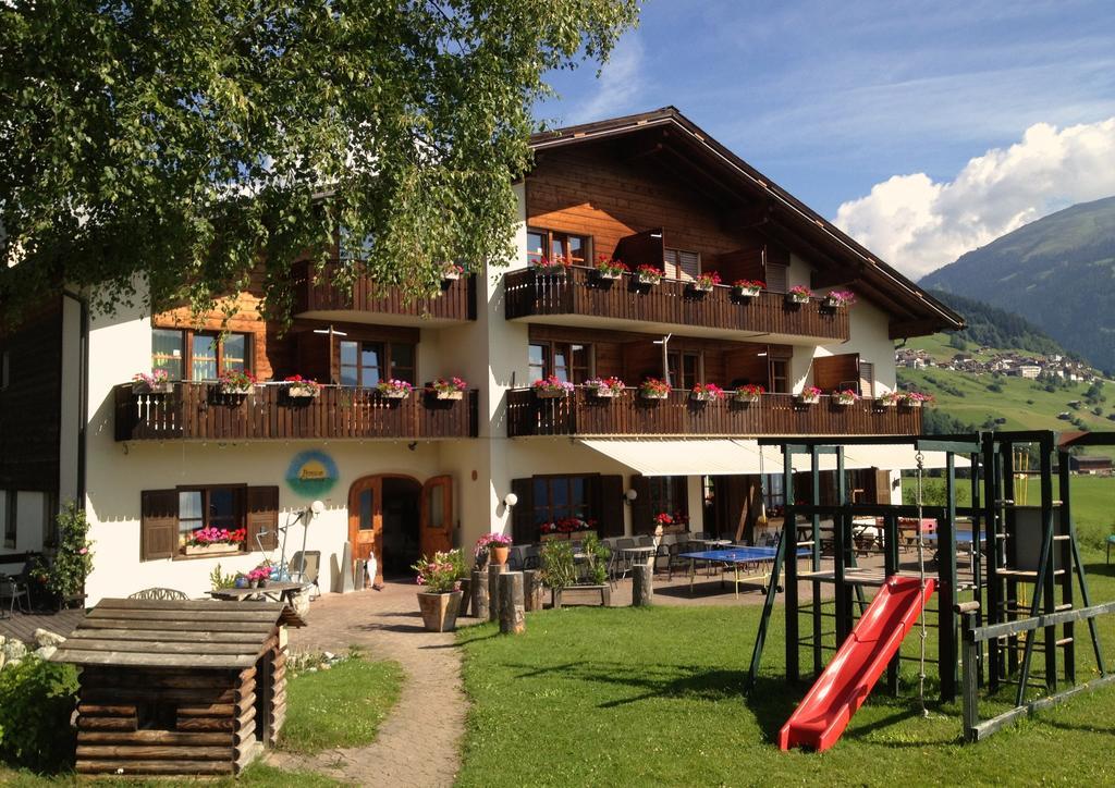 Familien Und Wanderhotel Clarezia Breíl 外观 照片